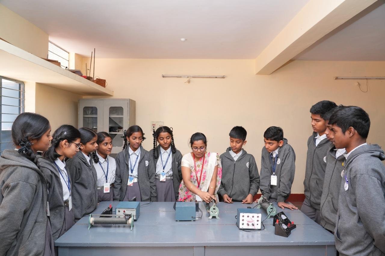 WhatsApp Image 2025-06-13 at 20.52.43 (3)